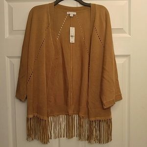 NWT Small Camel Shawl